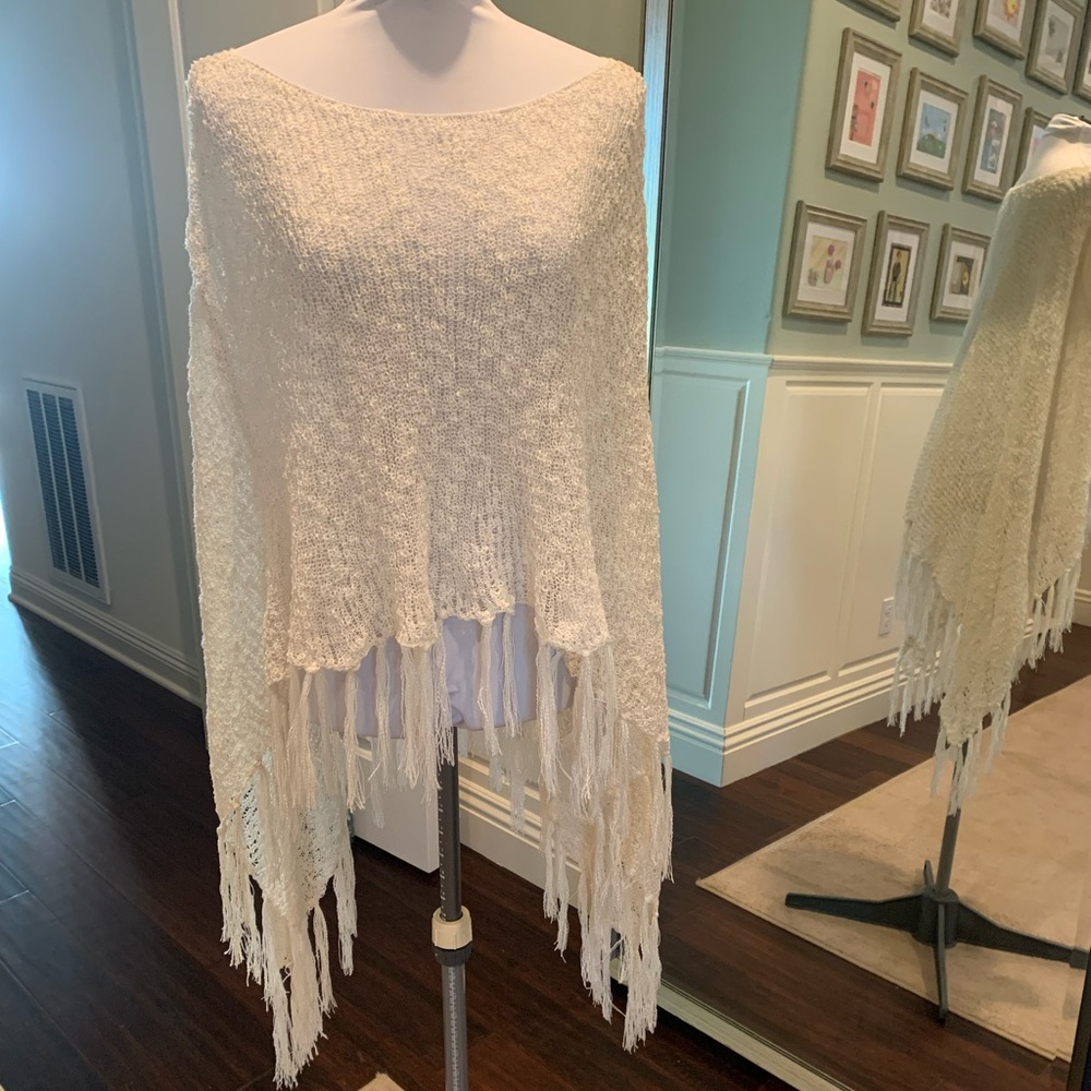 Source Unknown Cream Fringe Knit Poncho Top
